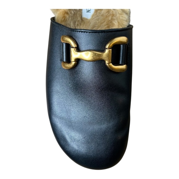 Steve Madden Masin Black Leather Faux Fur Mule Slippers 10 - Picture 9 of 10
